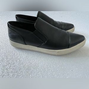 VINCE Corbin Black Leather Slip On Casual Sneakers Loafers Shoes SIZE 6.5